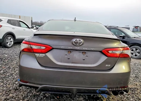 2019 Toyota Camry L z USA, uszkodzony, nr VIN 4T1B11HK4KU727814